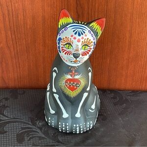 Hands painted Katrina cat